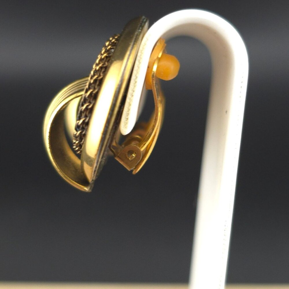 Vintage Bulatti Gold-Tone Textured Knot Clip-On Earrings Classic - Picture 4 of 8